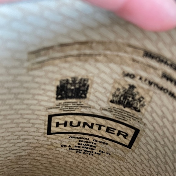 Women’s Black Tall Hunter Rainboots - Picture 4 of 6